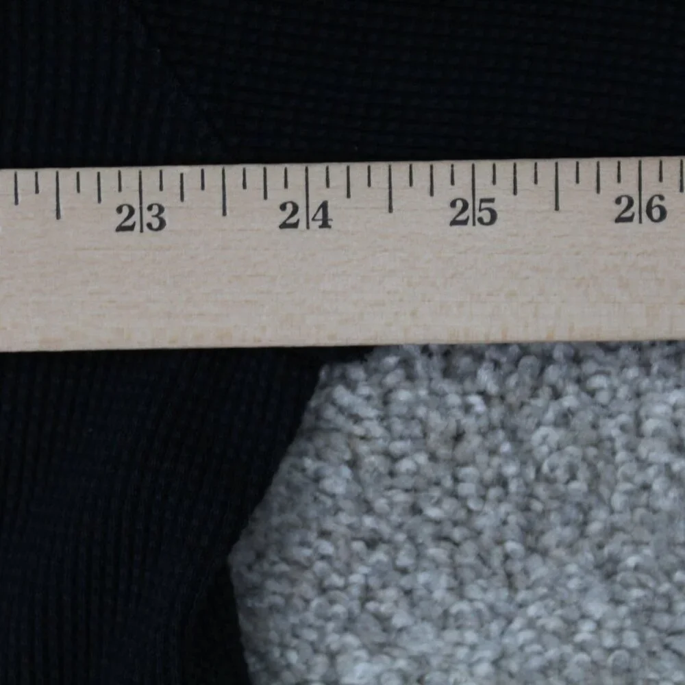 Rocawear Waffle Knit Shirt Adult 2XL XXL Black Long Sleeve Pullover‎ Crewneck